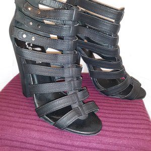 (( Listing # 99 )) RUE 21 etc! Black Heels